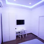 Palazzo 15 3* Neapol