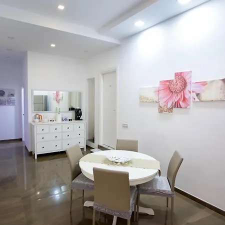 Palazzo 15 B&B 나폴리