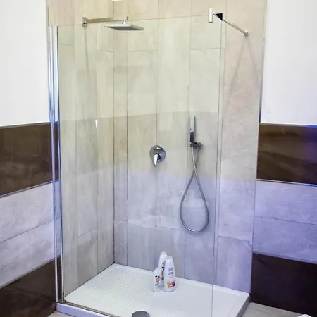 Palazzo 15 나폴리