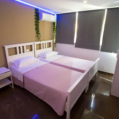 Palazzo 15 Alojamento de Acomodação e Pequeno-almoço Nápoles