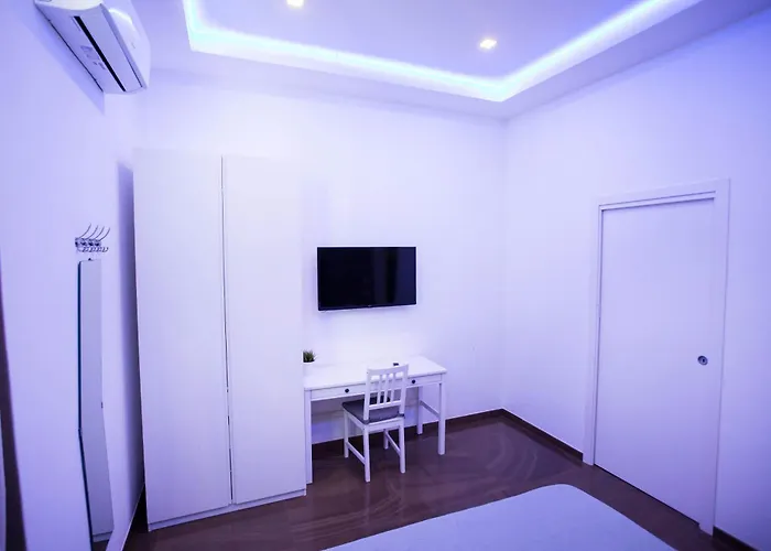 Palazzo 15 3* 那不勒斯