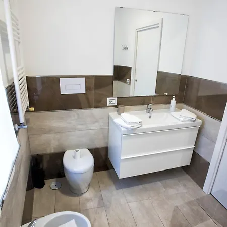 Palazzo 15 * Naples